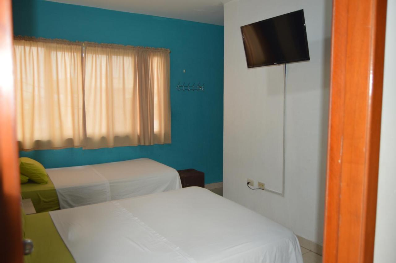 Hostal El Naufrago 1 Manta Exteriér fotografie